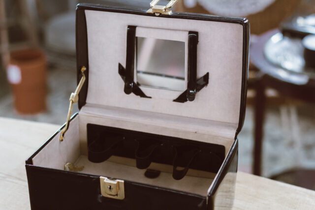 Elegant Open Jewelry Box With Mirror For Wallpaper Use