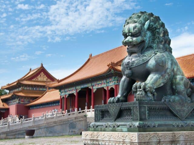 Forbidden City Lion Statue In Beijing Wallpaper