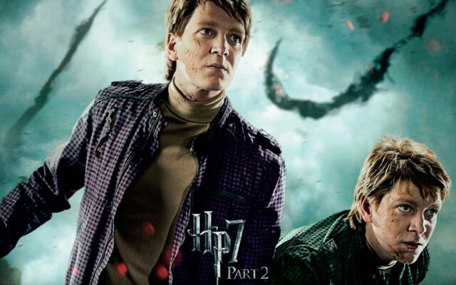 Fred And George Weasley Magic Duo Wallpaper For Fans
