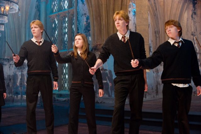 Fred And George Weasley Wizarding Moment Wallpaper