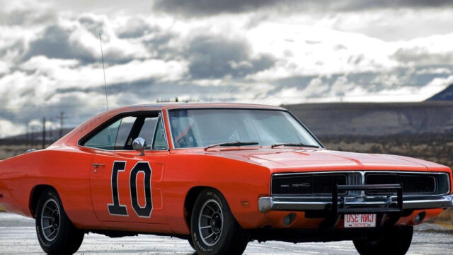General Lee Car Wallpapers Classic Orange Dodge Charger with Number 01 on Desert Road