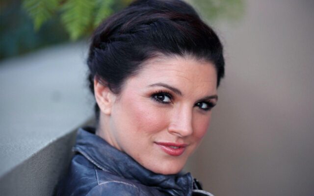 Gina Carano Close Up Portrait Wallpaper with Natural Makeup and Dark Jacket