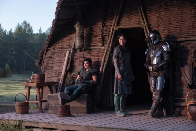 Gina Carano in Mandalorian Season 3 Scenic Outdoor Wallpaper