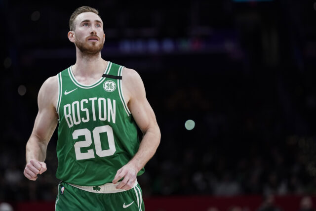 Gordon Hayward Boston Celtics Player Action Wallpaper in Game Setting