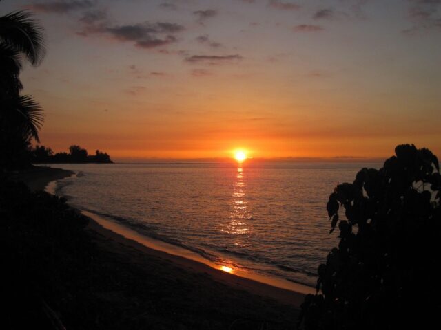 Hawaiian Sunset Wallpaper Ocean View At Dusk