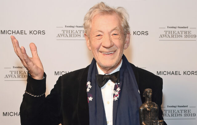 Ian Mckellen Holding Award Smiling At Evening Standard Theatre Awards 2019 Wallpaper