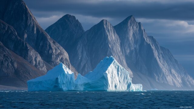 Iceberg HD Desktop Wallpaper, A Breathtaking View Of Icebergs Against Dramatic Mountain Ranges, Showcasing The Stark Contrast Of Nature