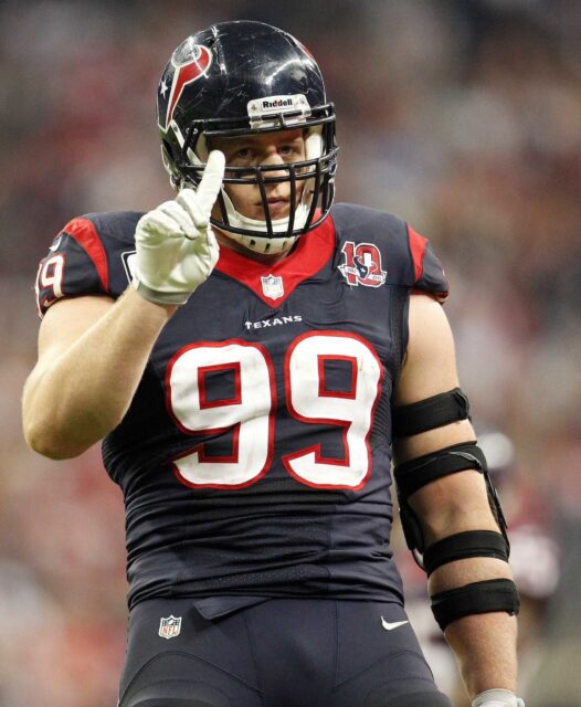 JJ Watt On The Field Inspirational Football Wallpaper