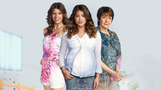 The image shows the main characters from Jane The Virgin standing together with varied expressions, HD Desktop Wallpaper