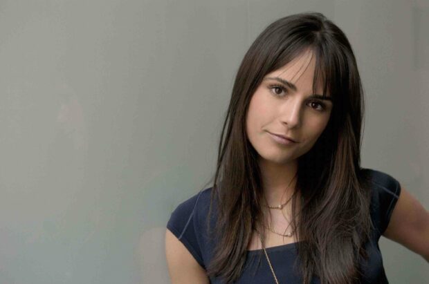A close up photo of Jordana Brewster wearing a dark top and delicate necklaces, 2K Desktop Wallpaper