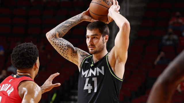 Juancho Hernangomez Minnesota Timberwolves Basketball Player Wallpaper NBA Action Shot