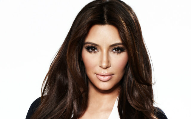 Kim Kardashian Elegant Portrait Wallpaper High Quality Beauty Close Up Image