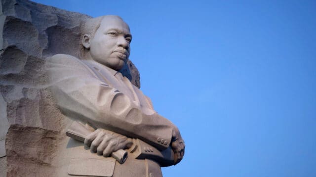 Martin Luther King Jr Monument Inspiring Wallpaper
