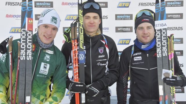 Martin Ponsiluoma And Skiing Teammates At Event