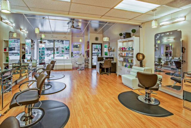 Modern Hair Salon Interior Design Photo For Wallpapers
