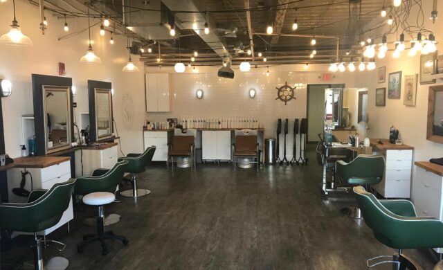 Modern Hair Salon Interior Design With Elegant Lighting