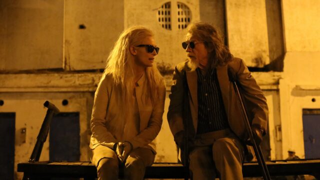 Mysterious Couple Scene From Only Lovers Left Alive Wallpaper