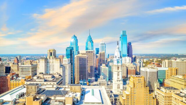 Philadelphia Skyline Wallpaper 2K Desktop, Bright Philadelphia Skyline With Iconic Skyscrapers And Cityscape Views