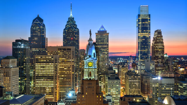 Philadelphia Skyline Wallpaper HD Desktop, Philadelphia Skyline At Sunset With Illuminated City Hall And Modern Skyscrapers