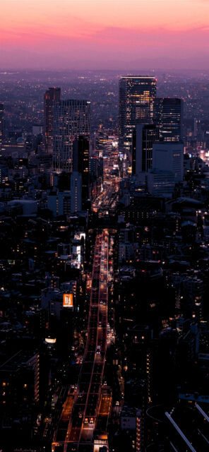 Philadelphia Skyline Wallpaper HD Phone, Philadelphia Skyline At Dusk With Illuminated City Streets And Skyscrapers