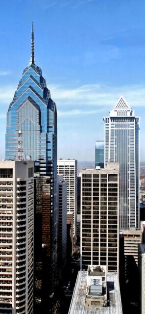 Philadelphia Skyline Wallpaper HD Phone, Philadelphia Skyline Featuring Modern Skyscrapers Under Clear Blue Sky