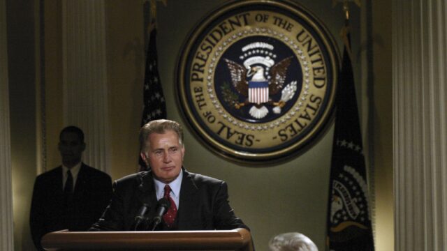 President Addressing Nation with Seal of the United States The West Wing TV Series Wallpaper