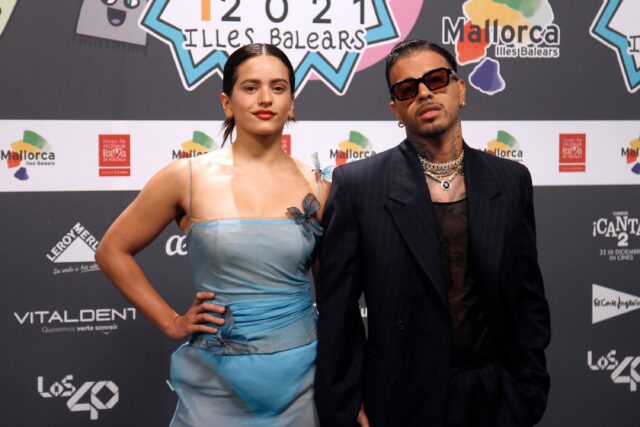 Rauw Alejandro Stylish Red Carpet Appearance 2021
