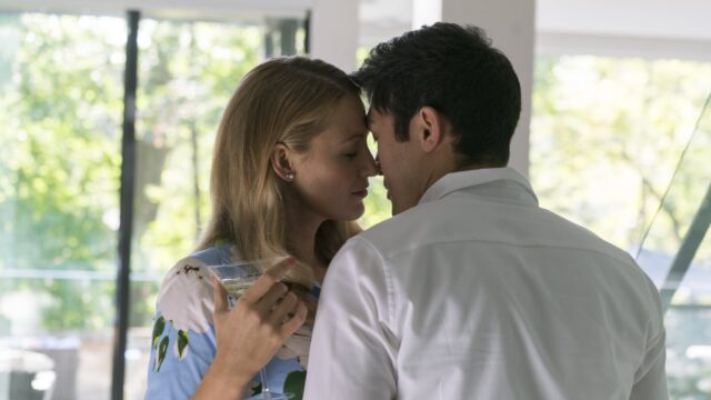 Romantic Scene From A Simple Favor Movie Wallpaper