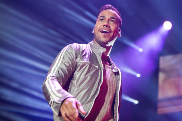 Romeo Santos Live Performance Wallpaper HD