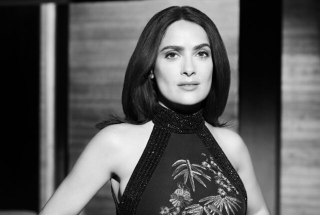 Salma Hayek Elegant Portrait in Black and White High Quality Wallpapers