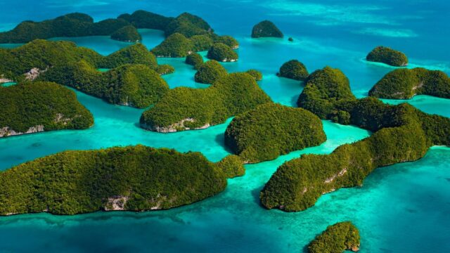 Scenic Palau Islands Lush Nature And Turquoise Waters Wallpaper