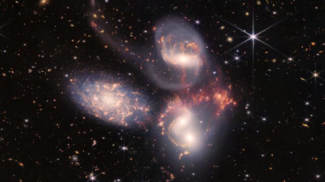 Stephans Quintet Cosmic Visualization Wallpaper