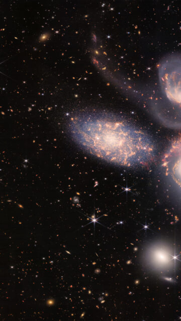 Stephan's Quintet Galaxy Cluster Captivating Space Wallpaper