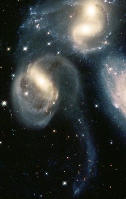Stephan's Quintet Galaxy Cluster Cosmic Wonders Wallpaper
