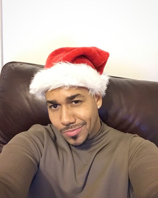 Stylish Santa Hat Selfie Inspired by Romeo Santos