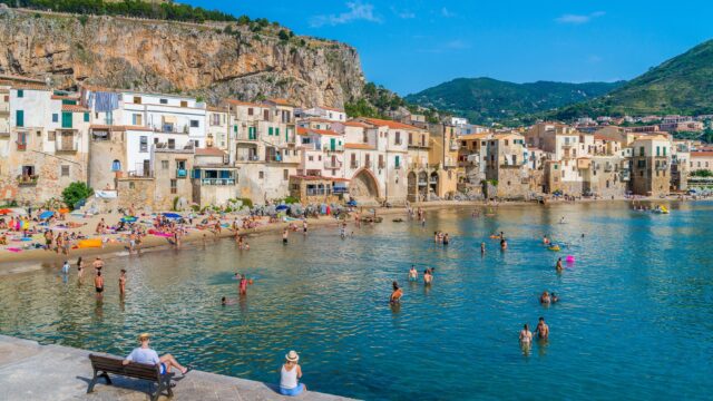 Sunny Beach Day In Cefalù Perfect Mediterranean Escape Wallpaper