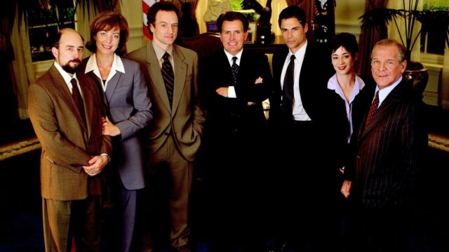 The West Wing TV Series Cast Group Photo Official Wallpaper
