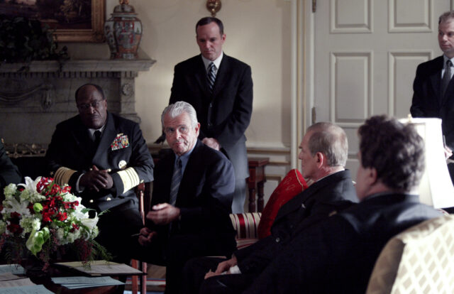 The West Wing Tv Series Meeting Scene Political Discussion Wallpaper