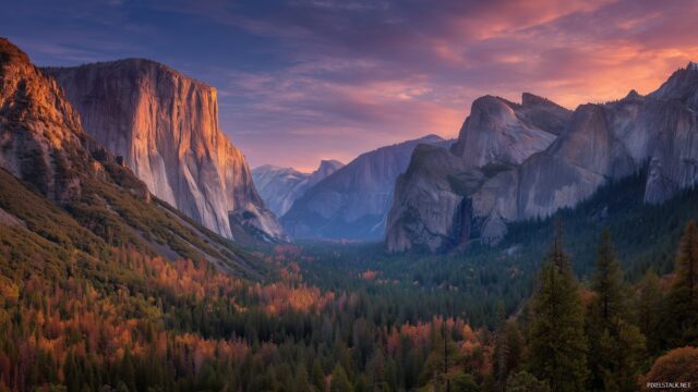 Yosemite wallpaper HD for desktop, iconic Tunnel View vista capturing the grandeur of the valley during sunset.