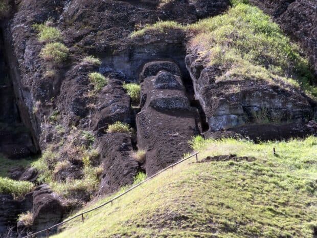 699657 2880x2160 desktop hd easter island wallpaper image