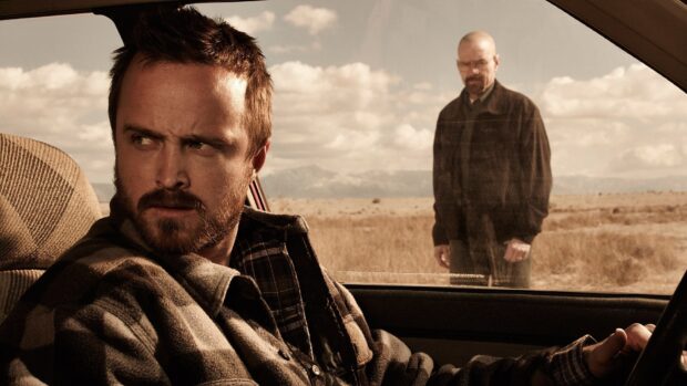 Aaron Paul and Walter White stand in a desert tense moment, HD Desktop Wallpaper