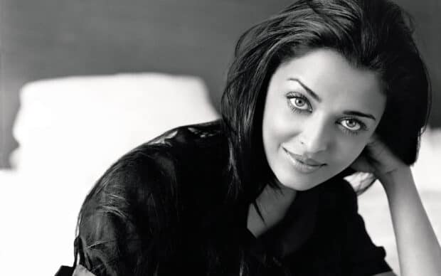 Aishwarya Rai wallpaper shows an elegant close up portrait of the actress, 2K Desktop Wallpaper