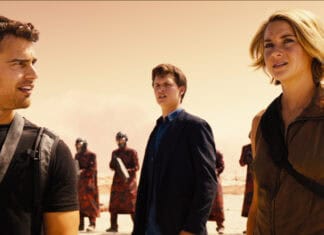 The Allegiant characters stand tense in a desert setting, HD Desktop Wallpaper