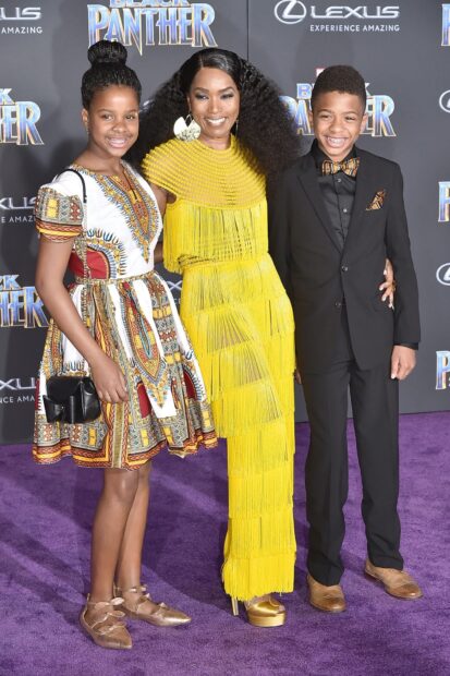 Angela Bassett is smiling with her two children on the red carpet at the Black Panther movie event, HD Mobile Wallpaper