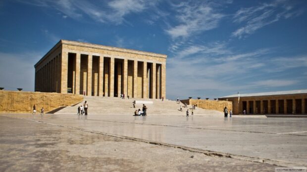 The Ankara monument stands tall under a bright blue sky with people around, HD Desktop Wallpaper