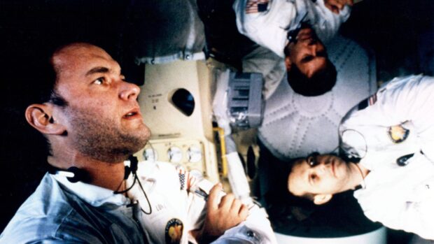 The Apollo 13 astronauts float inside the spacecraft during their mission, HD Desktop Wallpaper