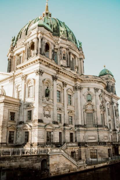 The Berlin Cathedral shows detailed stonework under a clear sky, HD Mobile Wallpaper
