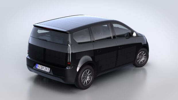 This black electric car with solar panels is designed by Sono Motors for sustainable travel, 2K Desktop Wallpaper
