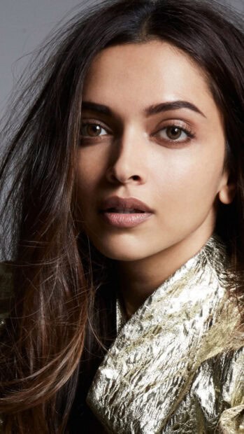 A close up of a woman wearing a metallic fabric with long hair for Bollywood Wallpapers, HD Mobile Wallpaper