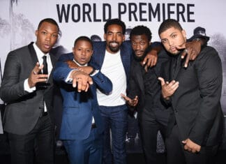 Five men dressed formally smiling and posing at the Straight Outta Compton premiere event, HD Desktop Wallpaper